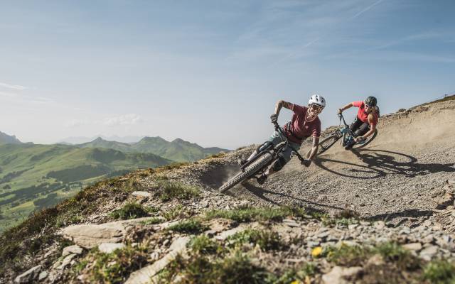 downhill bike saalbach